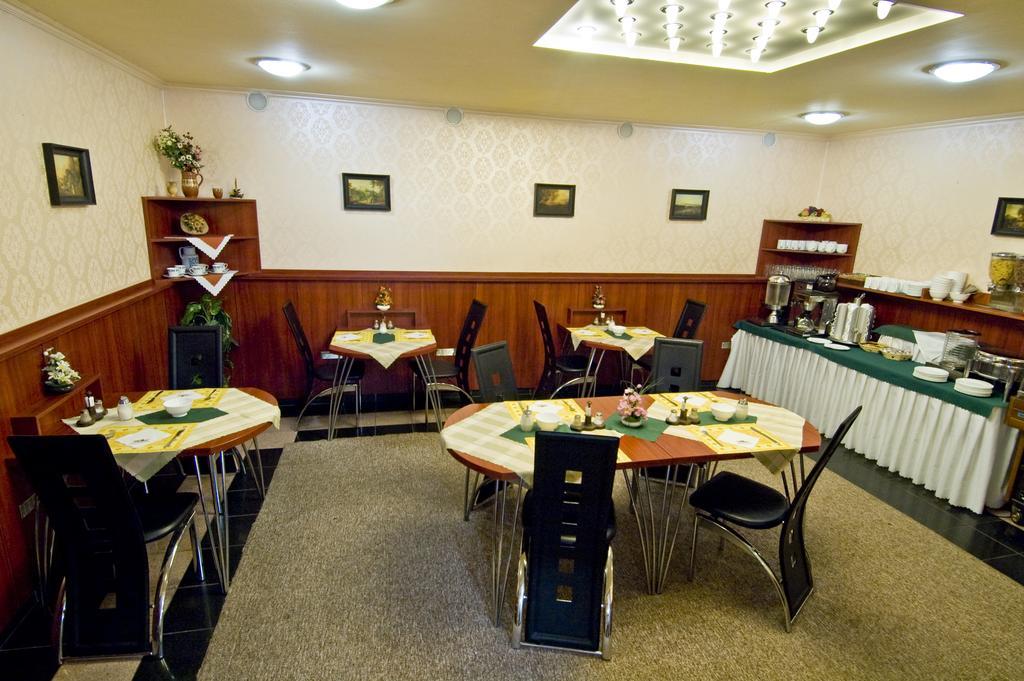 Hotel Relax U Drsu Tábor Exterior foto